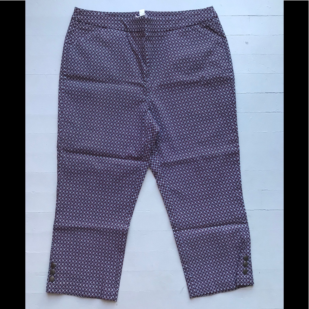 Patchington Patterned Crop Pants